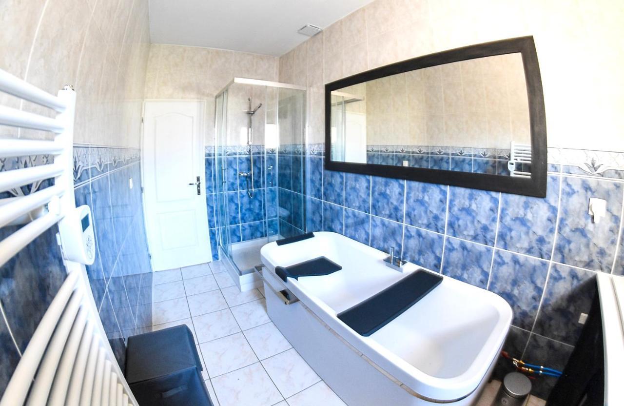 Spacieux T5, Terrasse, Proche Centre,Parking Prive Перпинян Екстериор снимка
